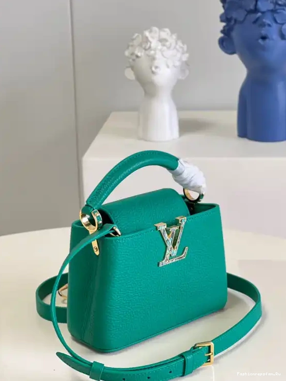 FS CHEAP LOUIS VUITTON CAPUCINES MINI 0527